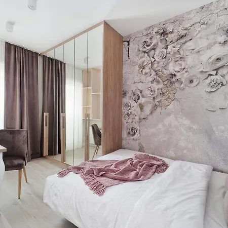 Central Apartments By Bed&Bath Krakow Exterior photo