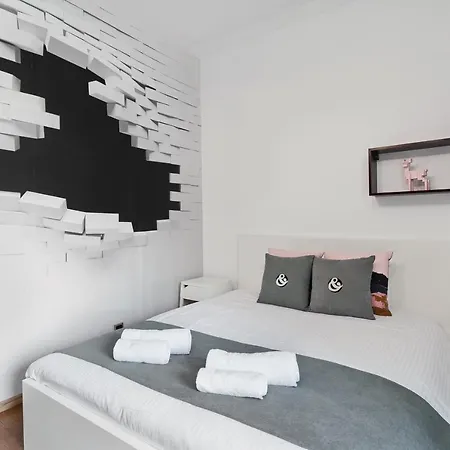 Central Apartments By Bed&Bath Krakow Exterior photo