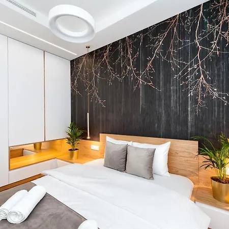 Central Apartments By Bed&Bath Krakow Exterior photo