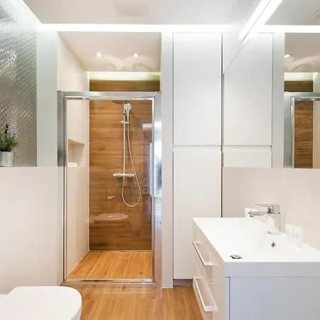Central Apartments By Bed&Bath Krakow Exterior photo