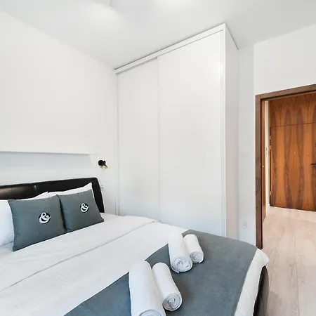 Central Apartments By Bed&Bath Krakow Exterior photo