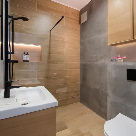 Central Apartments By Bed&Bath Krakow Exterior photo