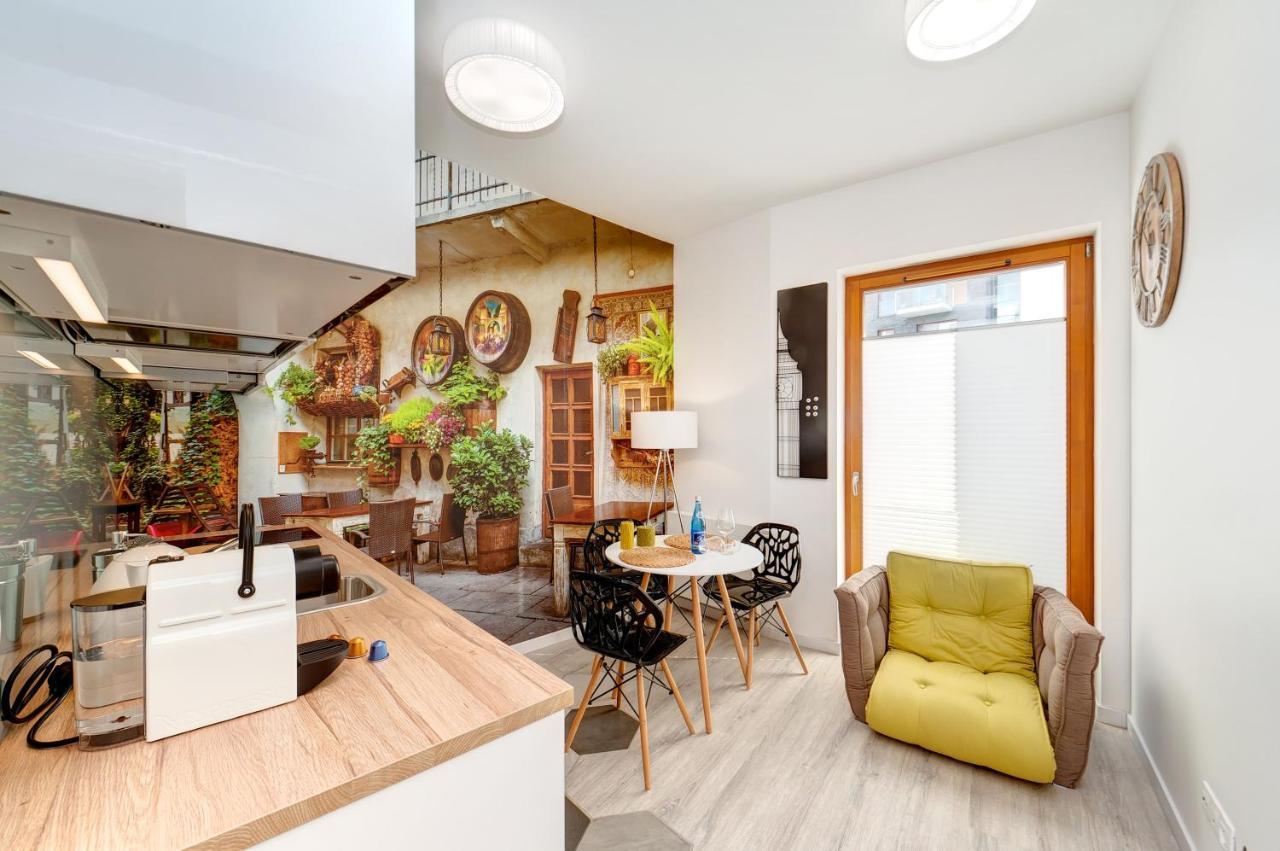 By Bed&bath Apartment Krakow