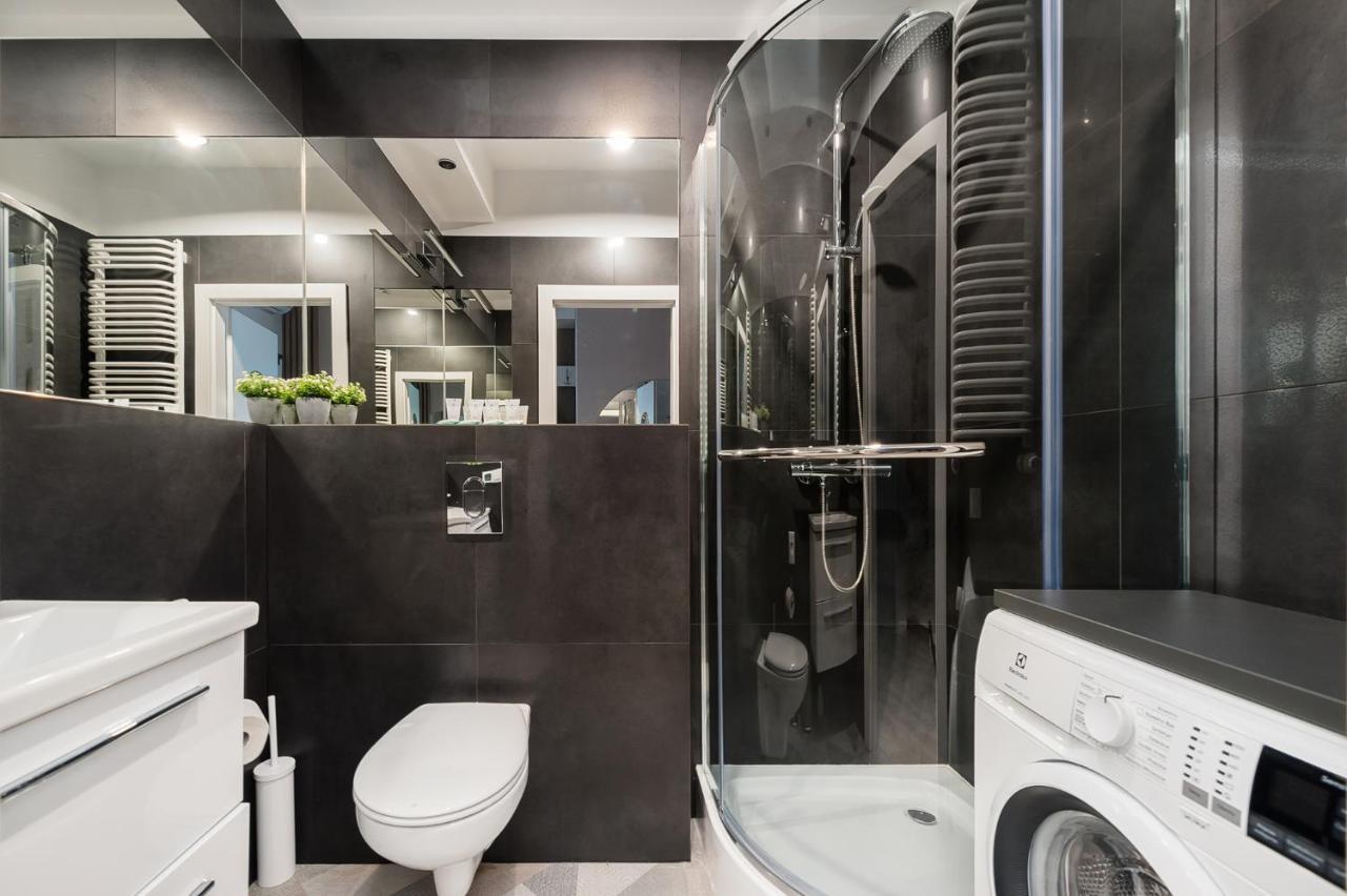 By Bed&bath Krakow