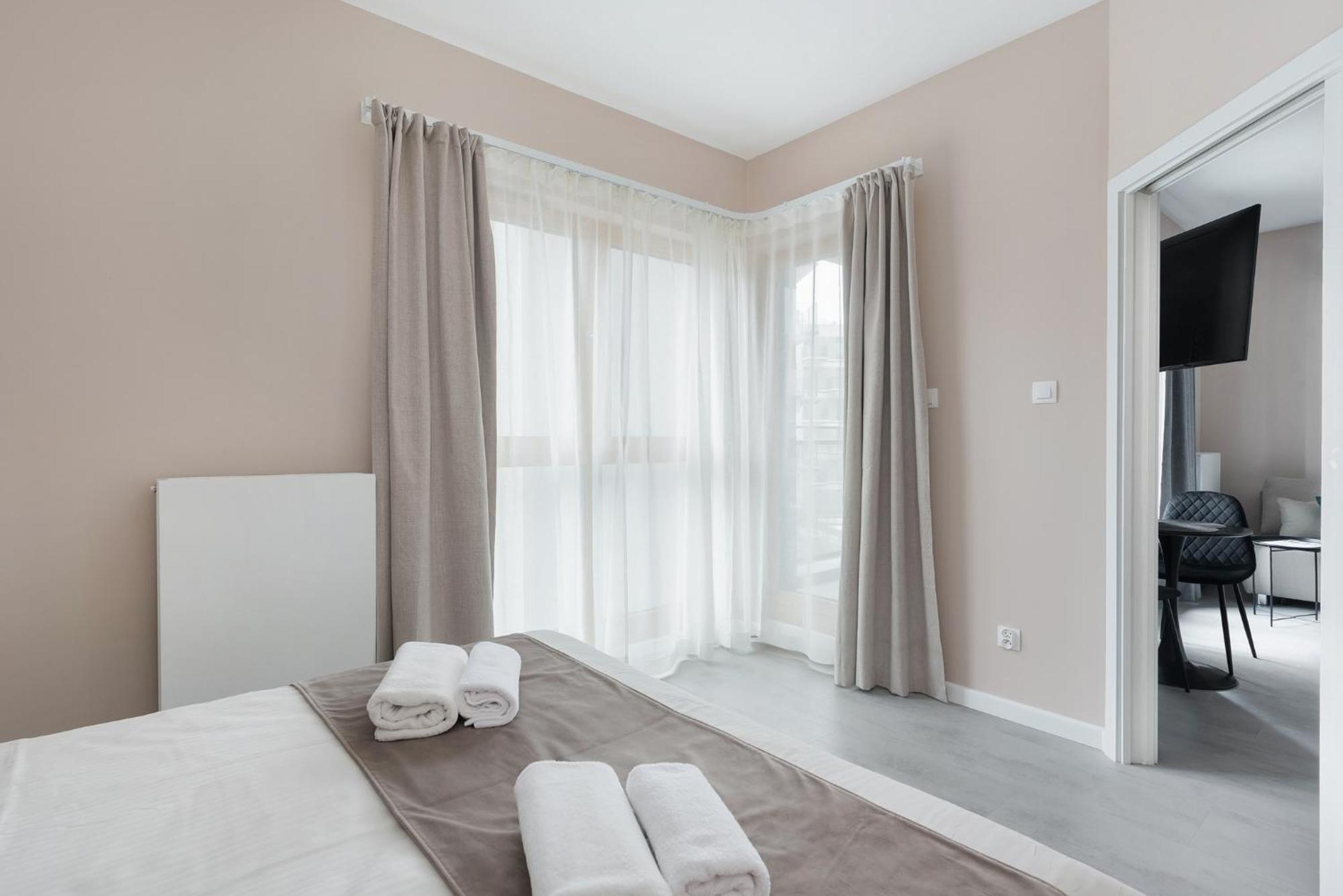 By Bed&bath Apartament